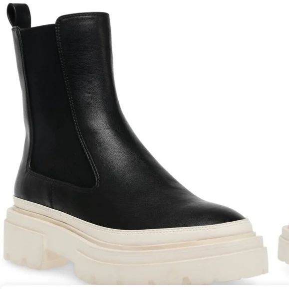 Steven by Steve Madden Black armond lug-sole Chelsea Boots size 8m - Picture 1 of 12